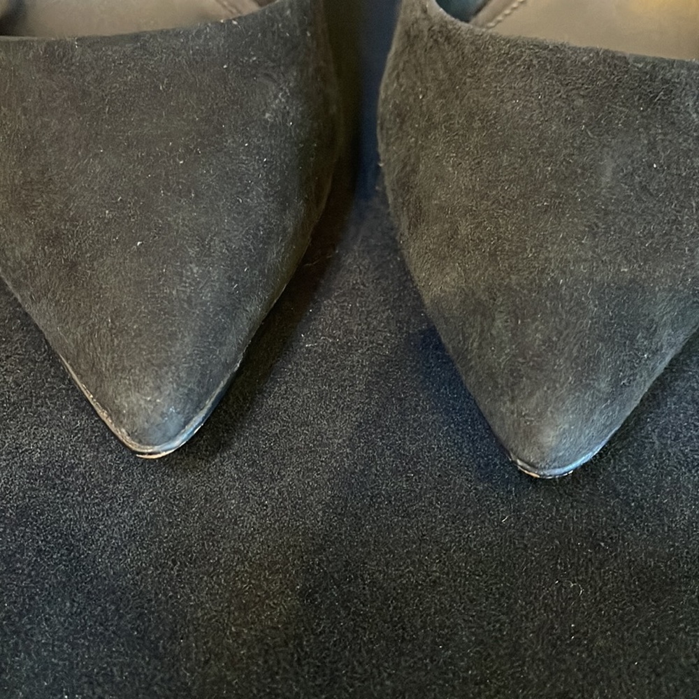 Vince Camuto Suede Pointy Toe High Heel Size 8 Black - Picture 11 of 14